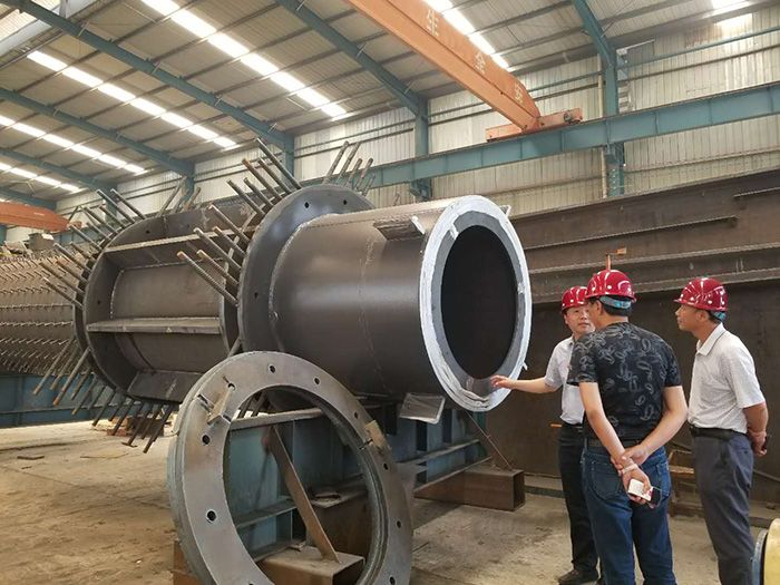 圓柱、箱型柱、十字形柱